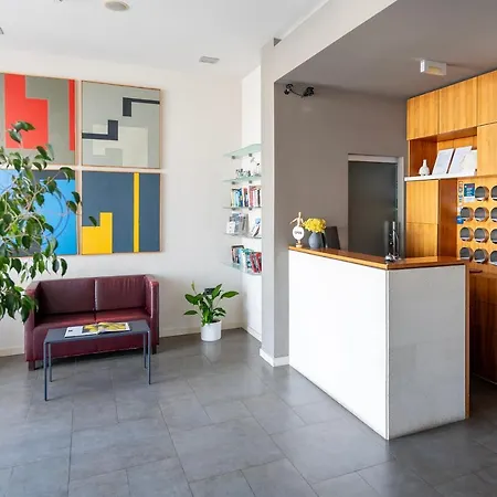 Vrilo - Adults Only 4*