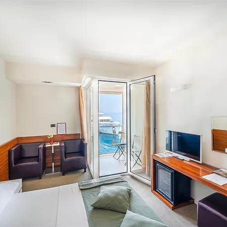 Hotel Vrilo - Adults Only 4*