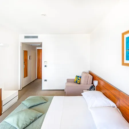 Vrilo - Adults Only 4*